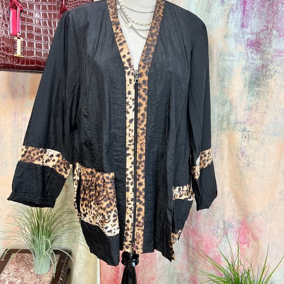 📌Jean Marc Philippe Marvelous Plus Size Two Way Zipper Animal Print Jacket - Picture 1 of 16